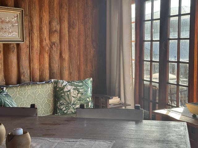 3 Bedroom Property for Sale in Boggomsbaai Western Cape